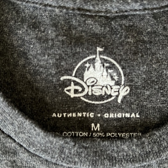 Medium Disneyland vintage style Tee - Picture 2 of 2